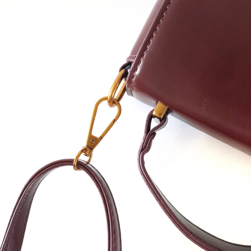 LAST ONE burgundy square shoulder crossbody bag - Picture 5 of 6